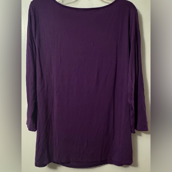 Coldwater Creek women’s purple 3/4 top small beads at neckline. Size medium EUC - Picture 4 of 16